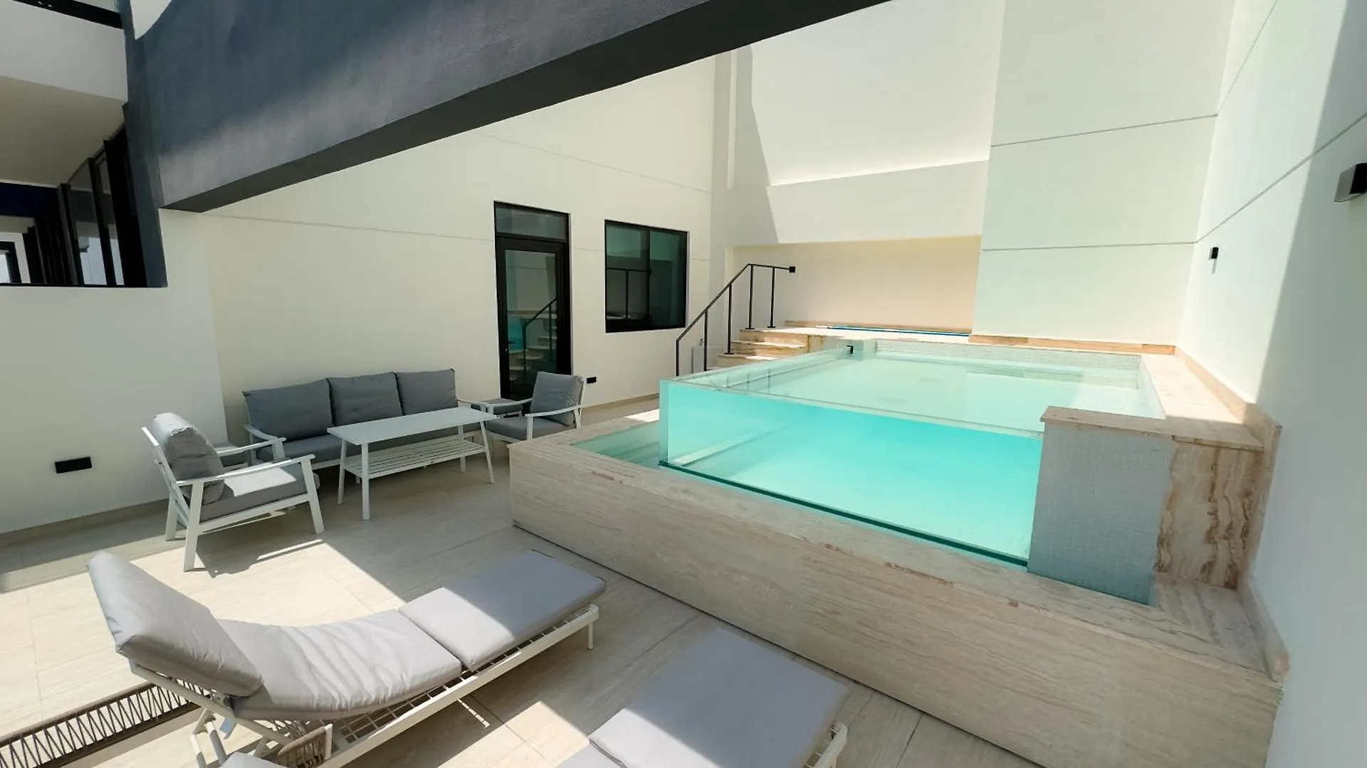 Binghatti Corner - 2Bhk Luxury Apartment Dubai